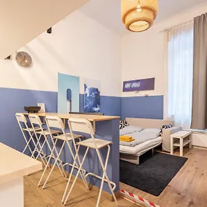 Cosy In Party District W41 Blue Appartamento